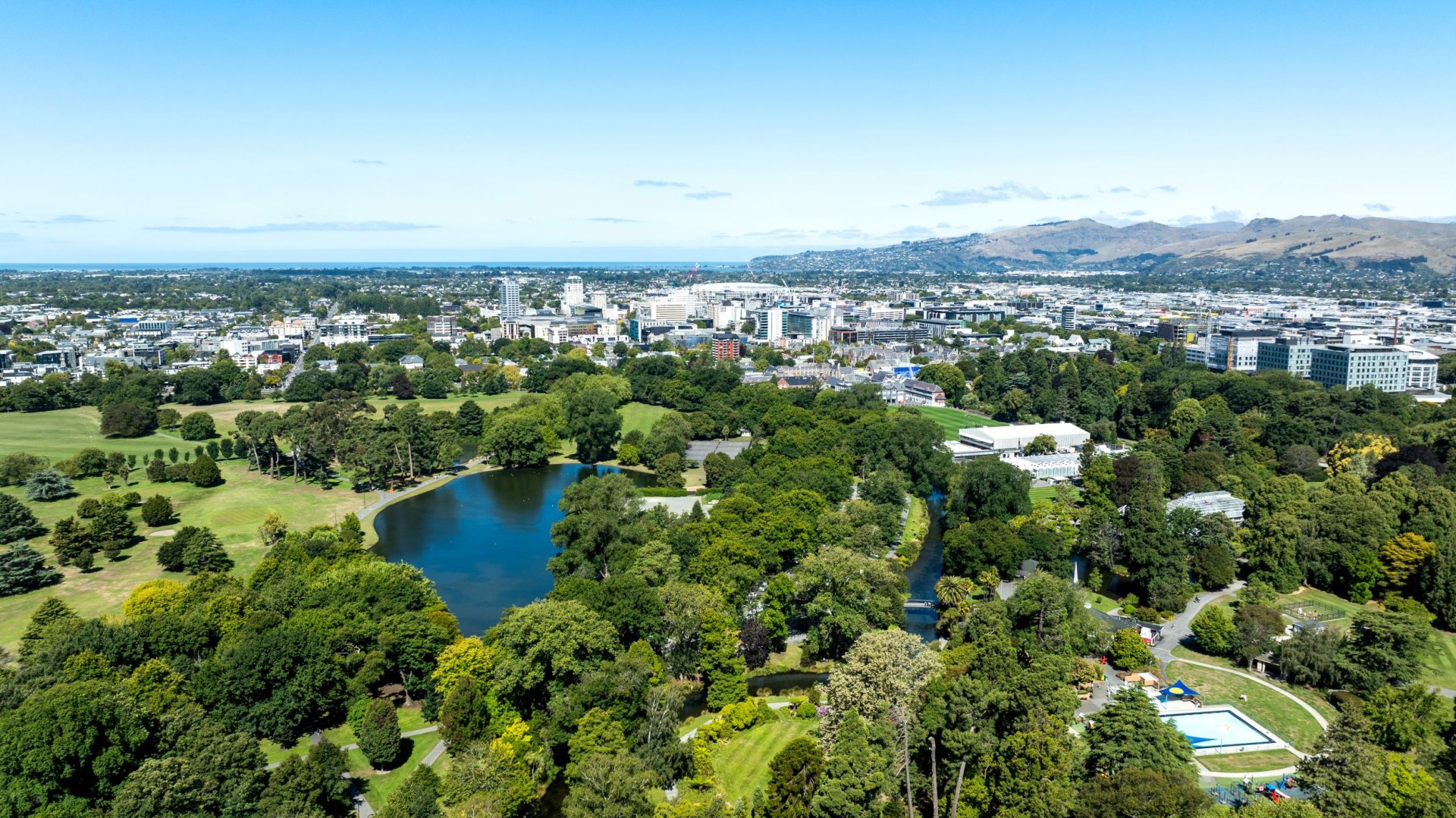 748059-aerial-view-of-hagley-park-to-the-sea_image