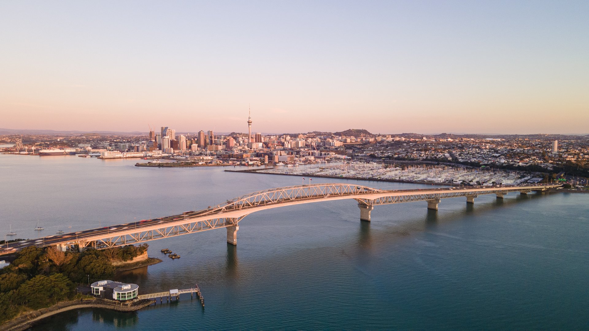 744033-auckland-cityscape-from-northcote-at-dusk